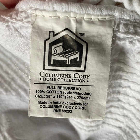 Columbine Cody Home Collection white chenille bedspread fringe full bed - Picture 11 of 12